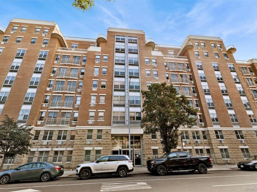 1831 Madison Avenue 8I, New York (Manhattan) NY 10035