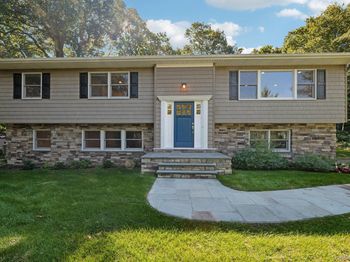 56 Sandy Hollow Road