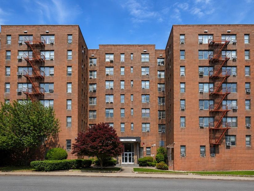 11 Bronx River Road 1M, Yonkers NY 10704