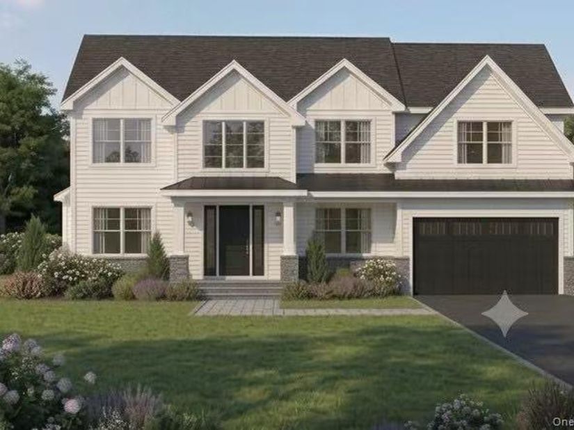 5 Scherer Street, Bethpage NY 11714