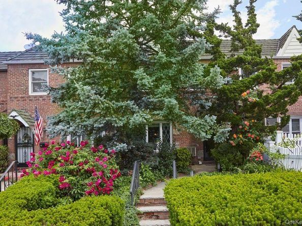 6157 77th Place, Middle Village NY 11379