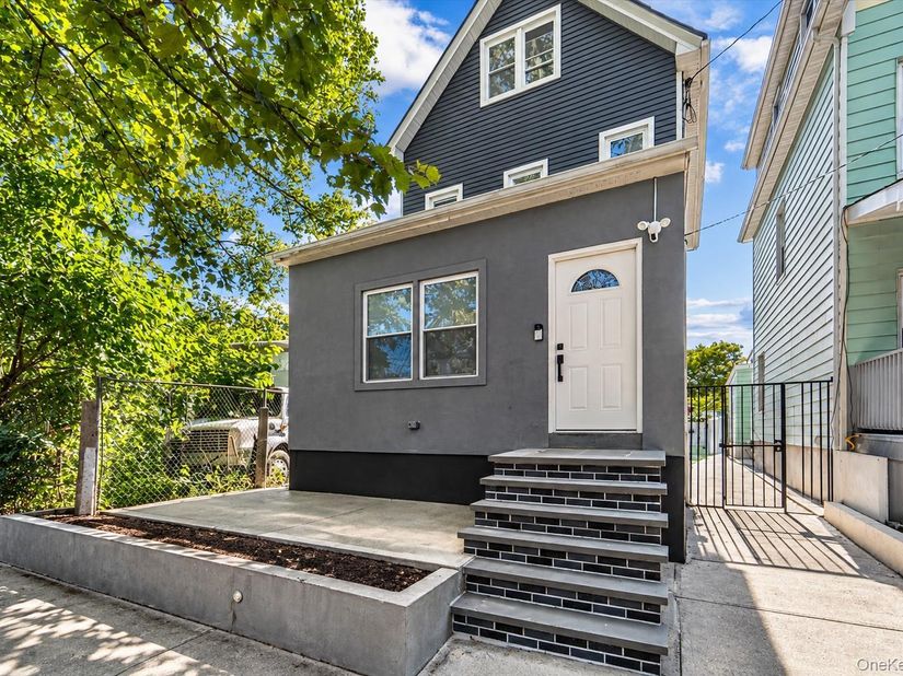 360 S 7th Avenue, Mount Vernon NY 10550