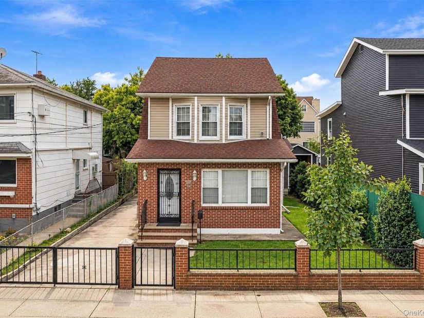 119-27 191st Street, Saint Albans NY 11412
