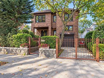 172-03 35th Avenue