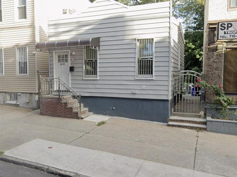 56-25 Roosevelt Avenue, Woodside NY 11377