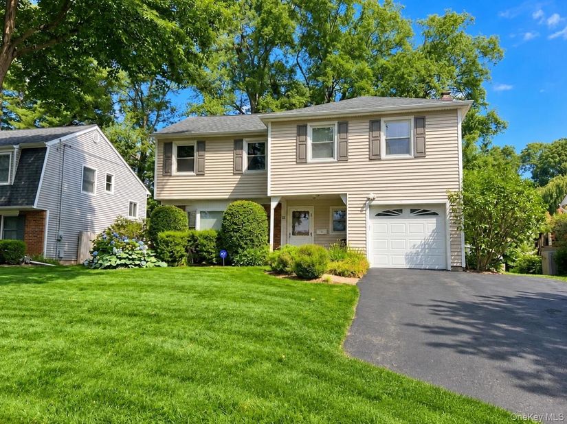 16 Salem Place, White Plains NY 10605