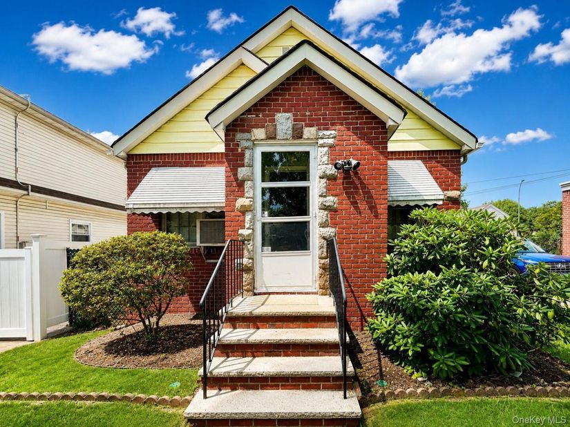 48-40 186th Street, Fresh Meadows NY 11365