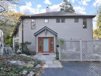42 Ravensdale Road