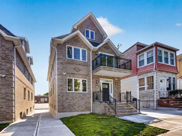 13-07 125th Street, College Point NY 11356