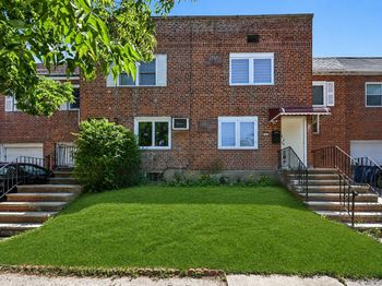 76-37 Vleigh Place