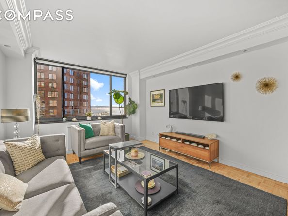 377 Rector Place 7K, New York NY 10280