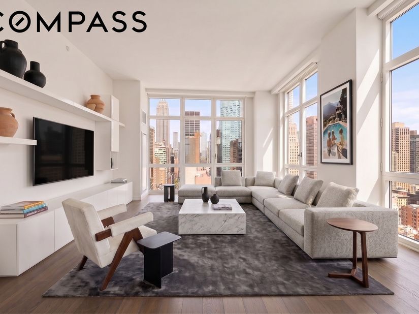 305 East 51st Street 30C, New York NY 10022
