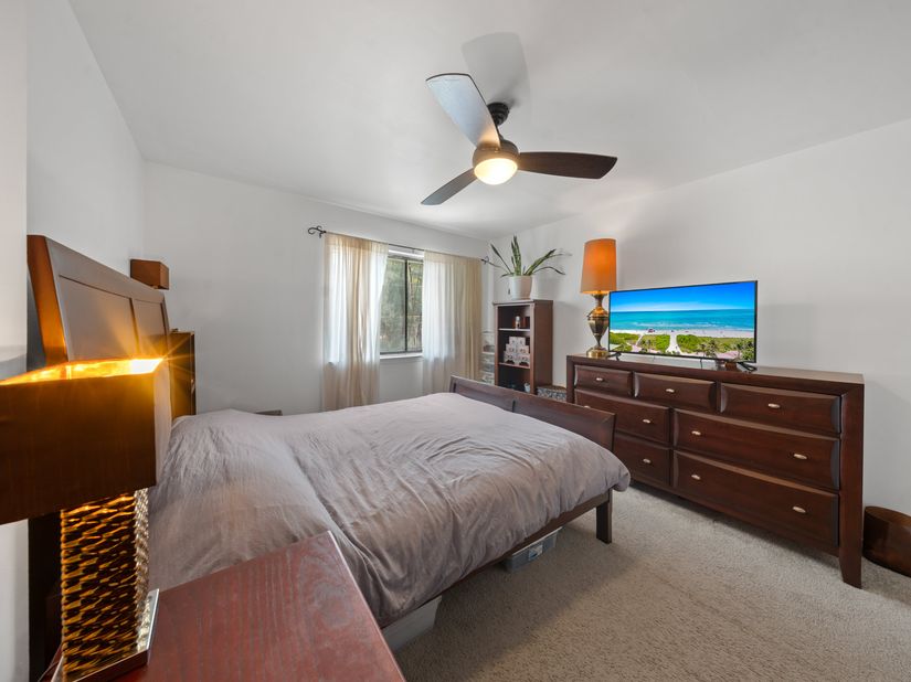 564 Shepherd Avenue, Brooklyn NY 11208