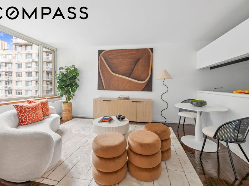 2373 Broadway 1009, New York NY 10024