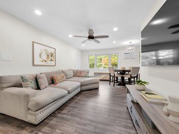 349 Bay 8 Th Street