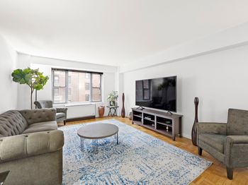 310 Lexington Avenue