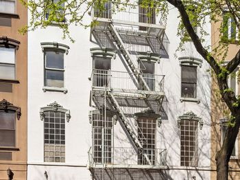 223-225 East 31st Street