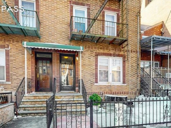 860 56th Street, Brooklyn NY 11220