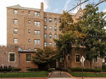 800 East 17th Street