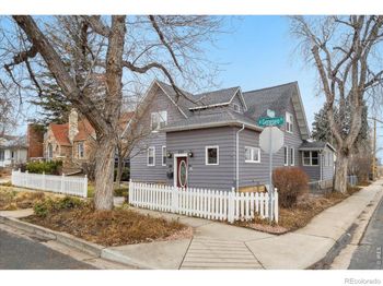 211 E Geneseo Street