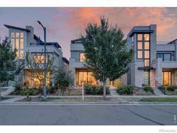 6048 N Beeler Court
