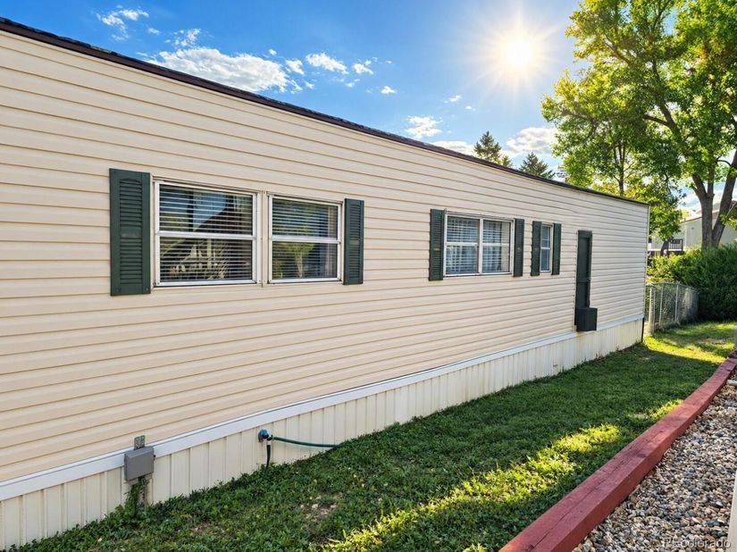 1801 W 92nd Avenue, Federal Heights CO 80260
