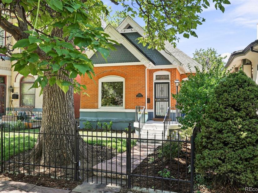 2045 N Emerson Street, Denver CO 80205