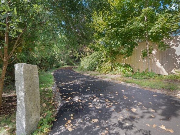 646 Cambridge Tpke, Concord MA 01742