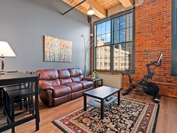 63 Melcher St 307, Boston MA 02127