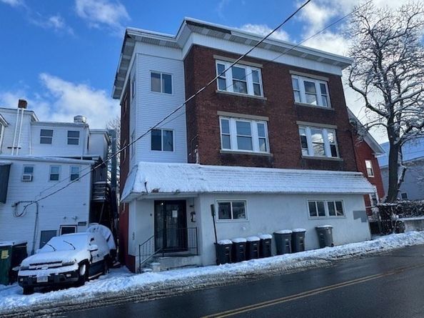 8-12 Nichols St, Gardner MA 01440