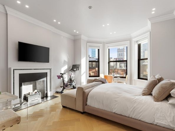 160 Commonwealth Ave 410, Boston MA 02116