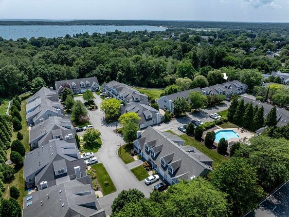 52 County Rd 9, Mattapoisett MA 02739