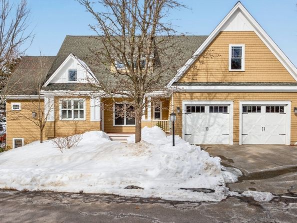 18 Aberdeen 18, Plymouth MA 02360