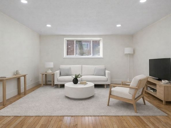 66 Bryon Rd 2, Boston MA 02467