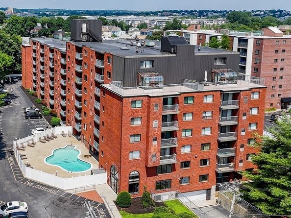 8 9th 513, Medford MA 02155