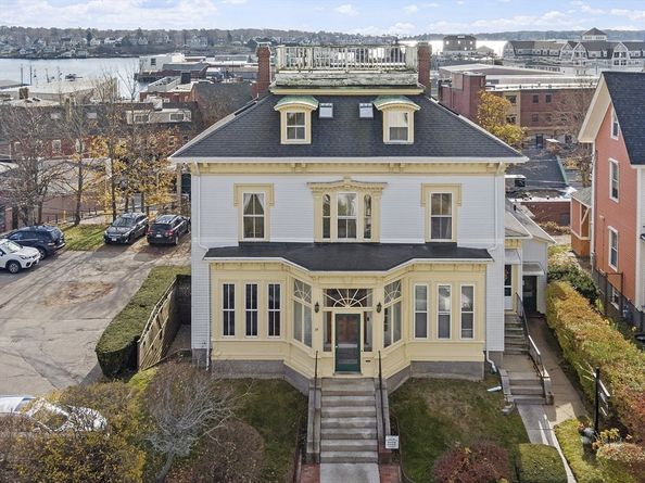 35 Middle St 4, Gloucester MA 01930