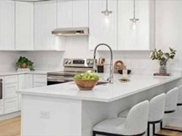 272 Lincoln St 102, Marlborough MA 01752