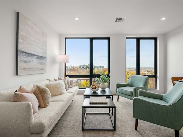 1515 Commonwealth Ave 405, Boston MA 02135