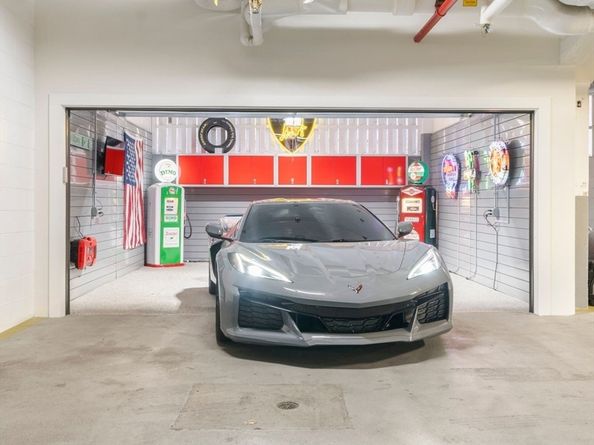 12 Stoneholm Pk:2, Boston MA 02115