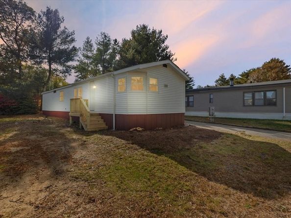 5 Marks Way, Carver MA 02330