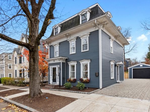 13 Broad St, Newburyport MA 01950