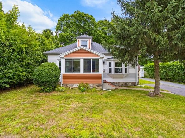 142 S Main St, Sharon MA 02067