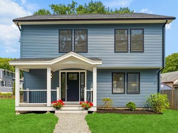 77 Hurd St