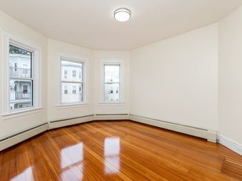 16 Taft St