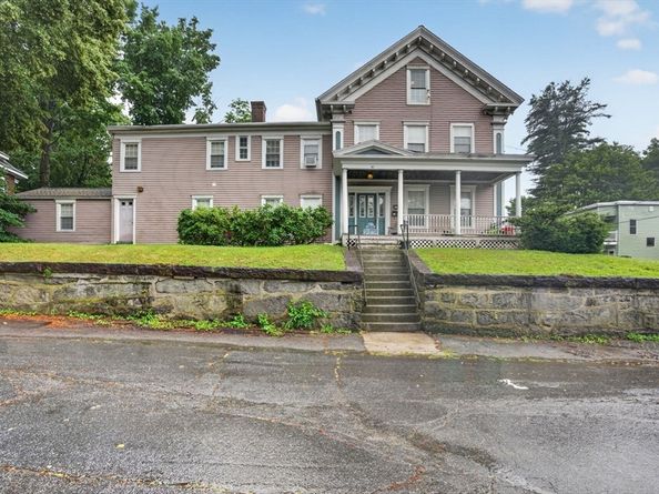49 Alston Pl, Fitchburg MA 01420