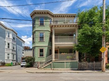 62 Seaverns Ave
