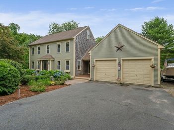 12 Hillcrest Rd