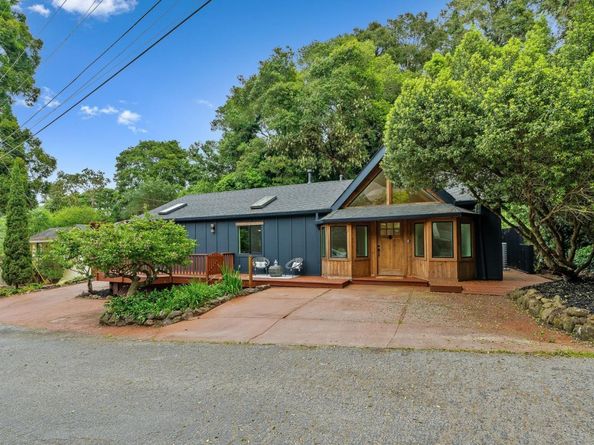 610 Nestora Avenue, Aptos CA 95003