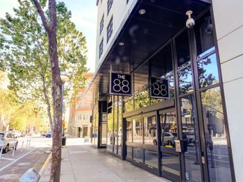 88 E San Fernando Street
