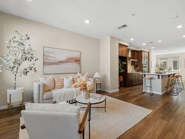 596 Apricot Way, San Jose CA 95133